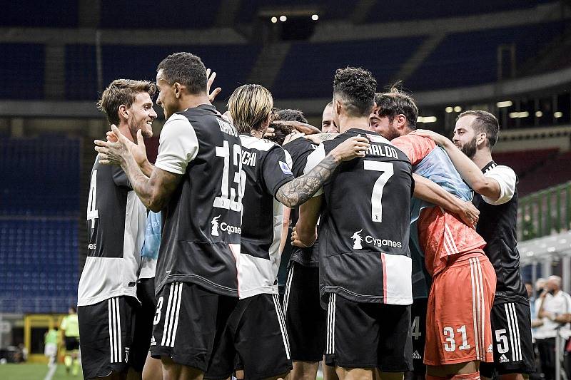  尤文图斯逆转取胜，继续紧追榜首集团